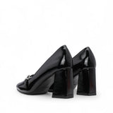 NŐI MAGASSARKÚ CIPŐ