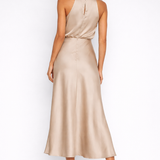 Sofia – Klasszikus Ruha