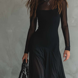 Rubia – Elegáns Fekete Tüll Maxi Ruha