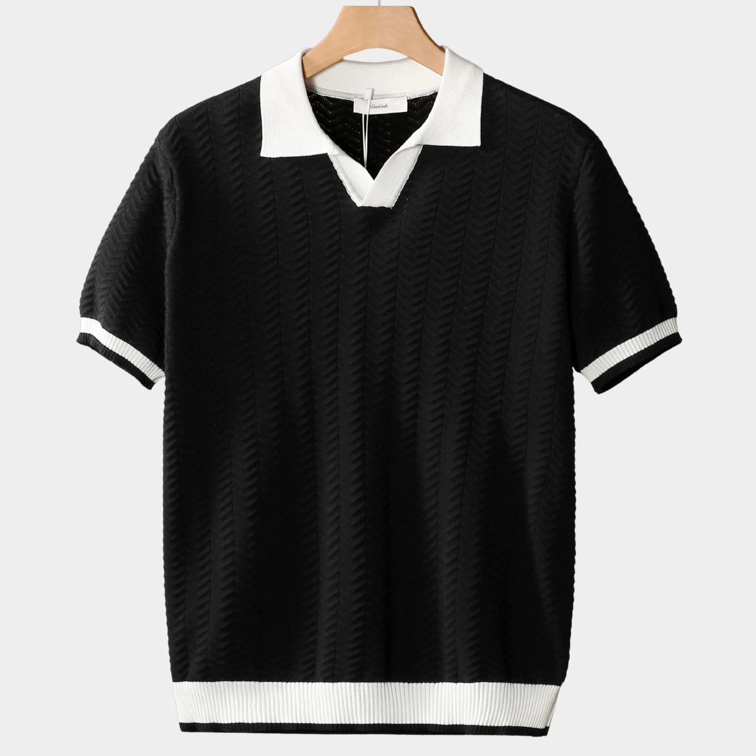 KONTRASZTOS TEXTÚRÁJÚ POLÓ